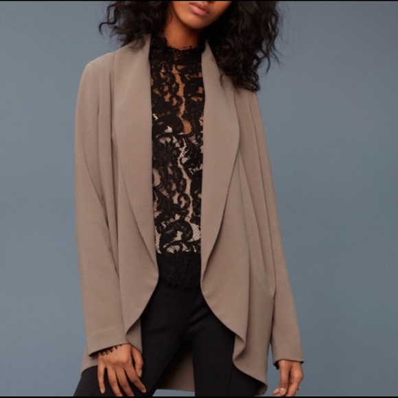 Wilfred Chevalier Blazer 6 Crepe EUC Tan Beige - Picture 9 of 9